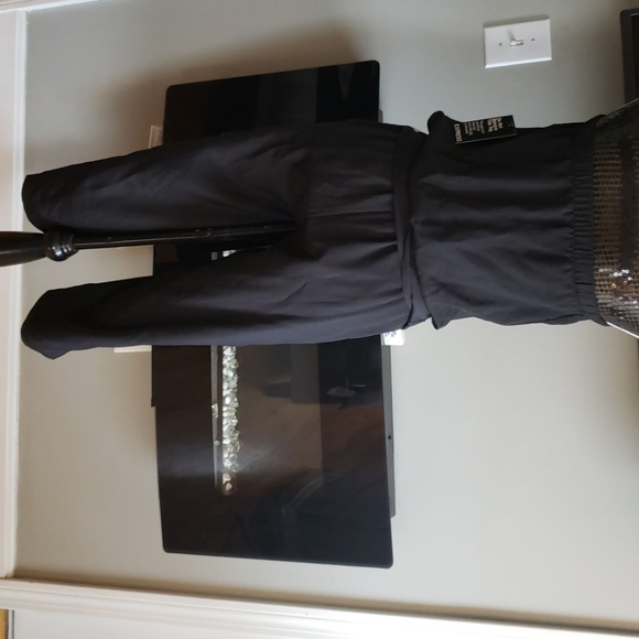 Jumpsuit - Picture 3 of 5